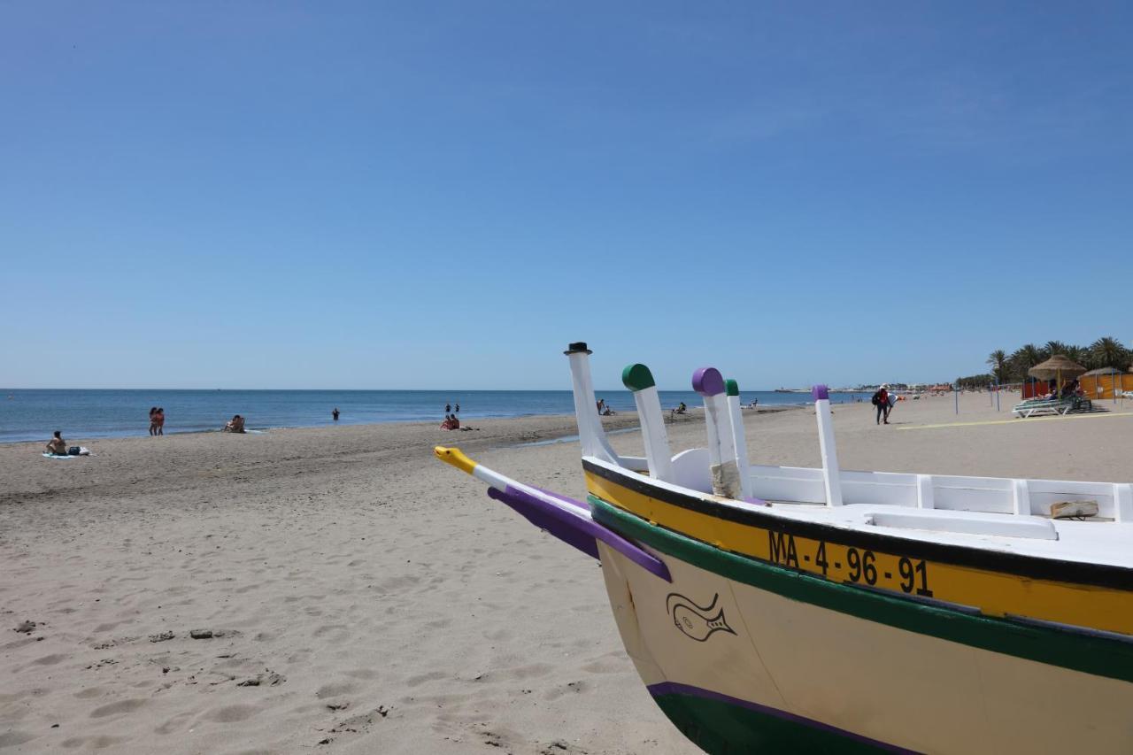 071 - Beachside Studio Perfect For A Family Getaway Torremolinos