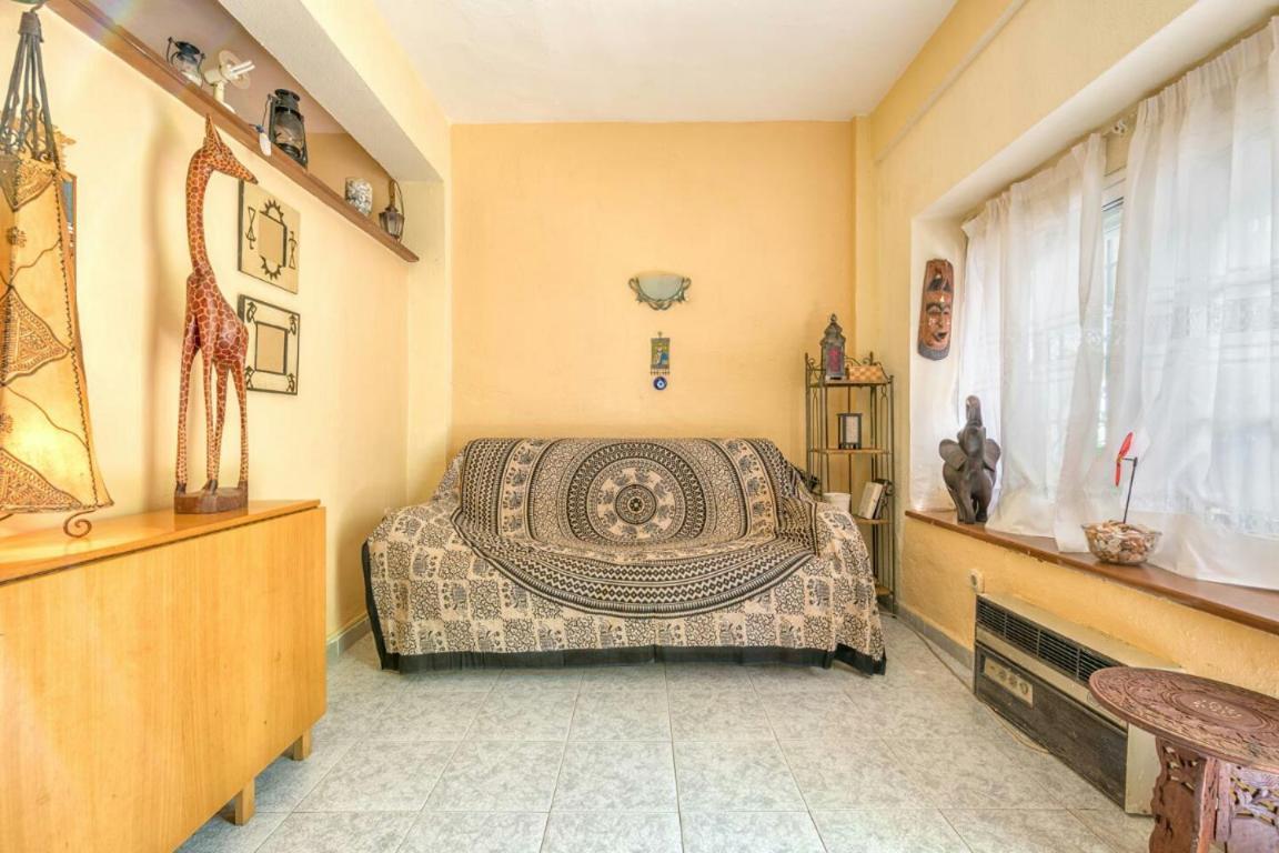 Little Cosy By The Sea&swimming-pool Apartment