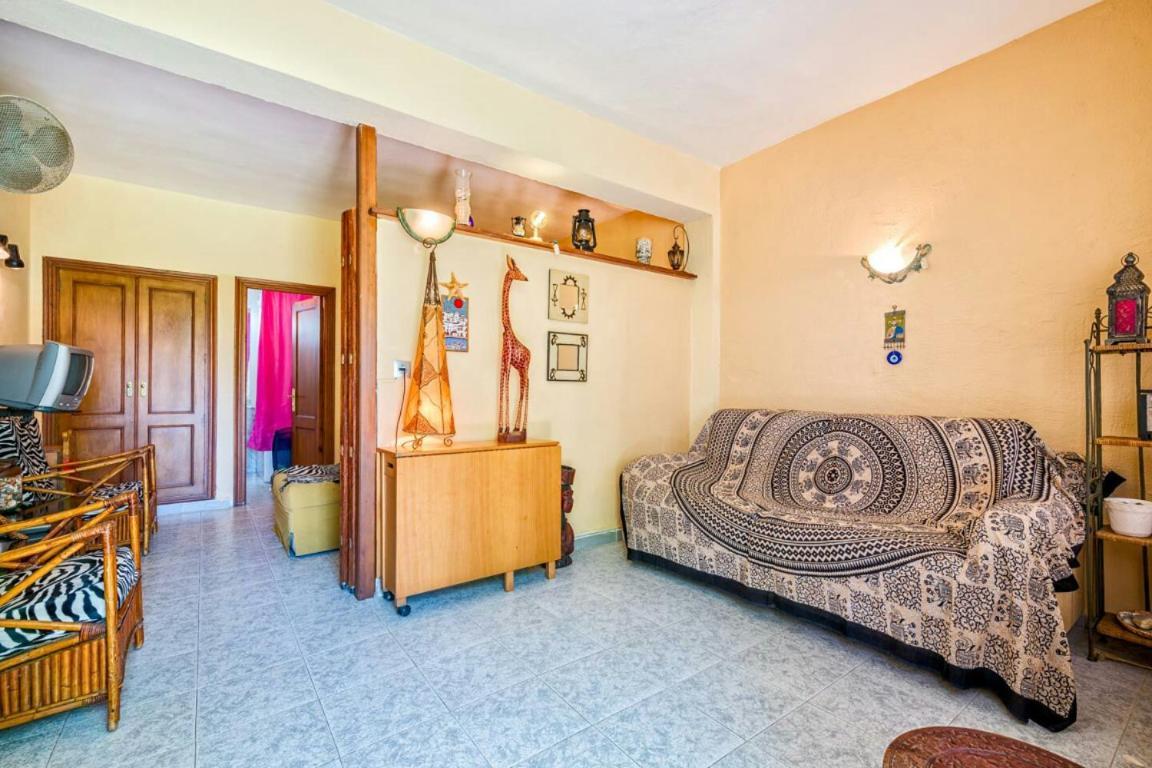 Little Cosy By The Sea&swimming-pool Apartment *