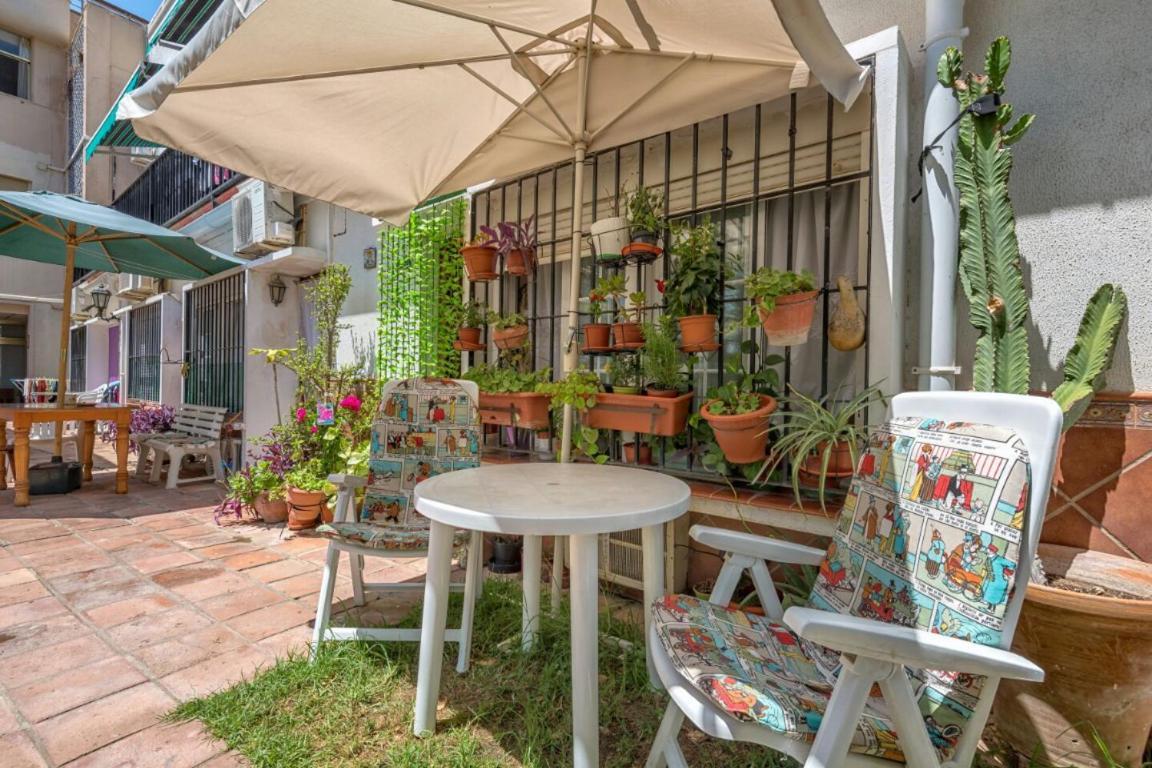 Little Cosy By The Sea&swimming-pool Apartment *