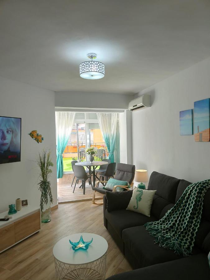 With Large Patio By Namaste Elite Appartement *