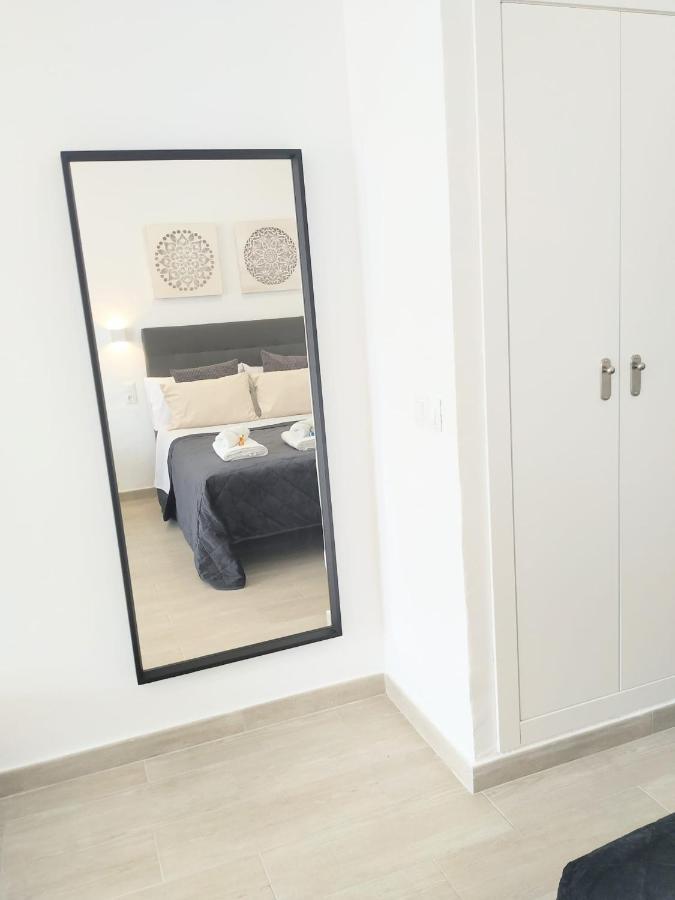 24h Self Check-in Centro Downtown * Torremolinos