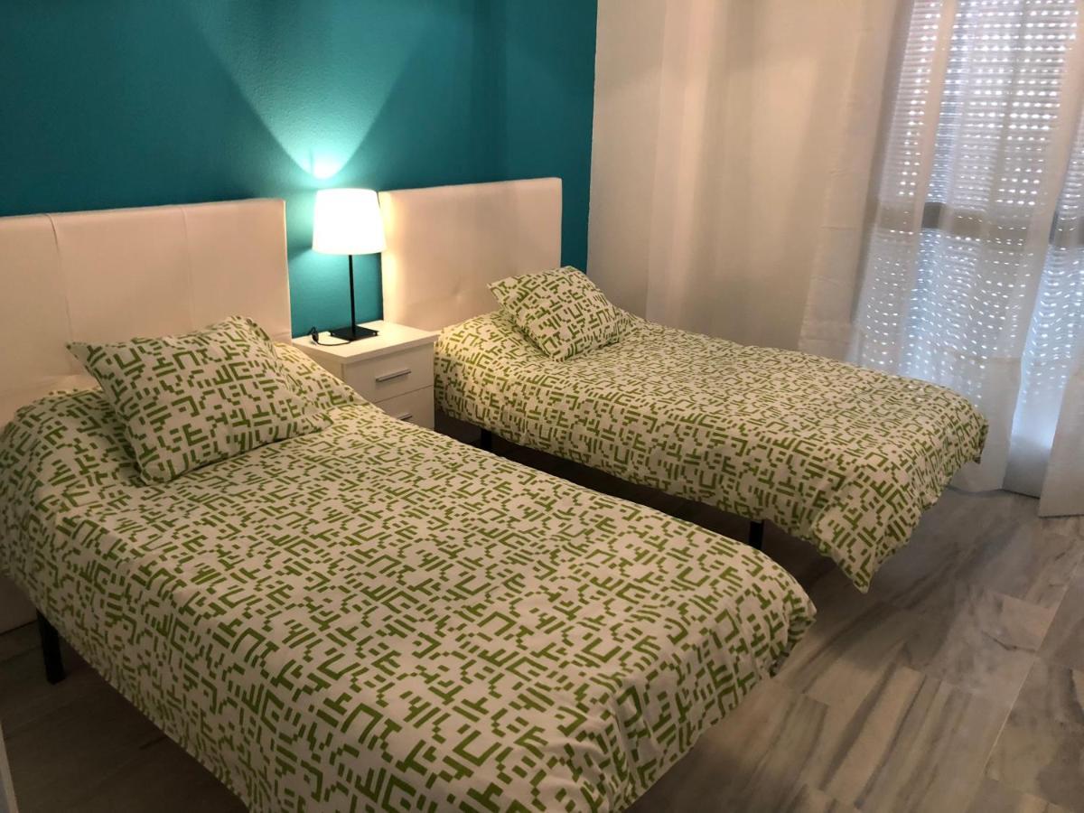 Apartamento Torremolinos, Playa Del Bajondillo, Primera Linea