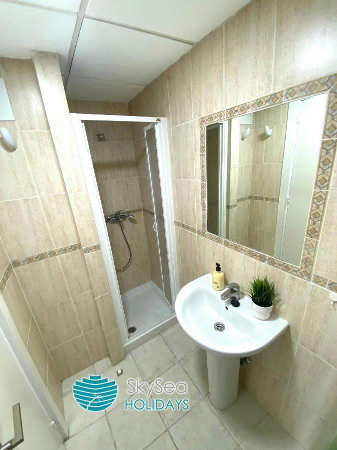 Skysea Holidays La Carihuela Apartment Torremolinos