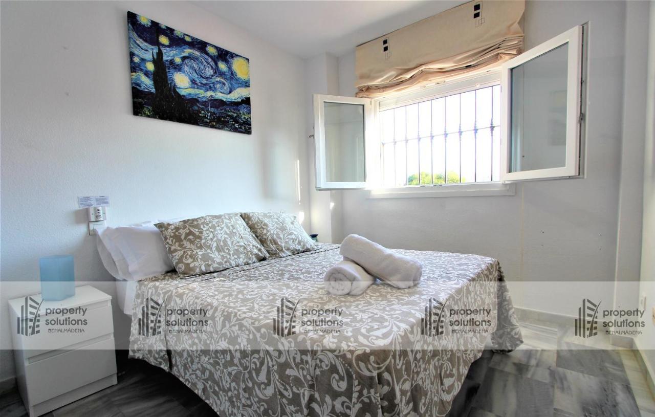 Apartamento - A 600m De La Playa De La Carihuela - Piscina - Parking Gratis - Excelente Conexión Wifi