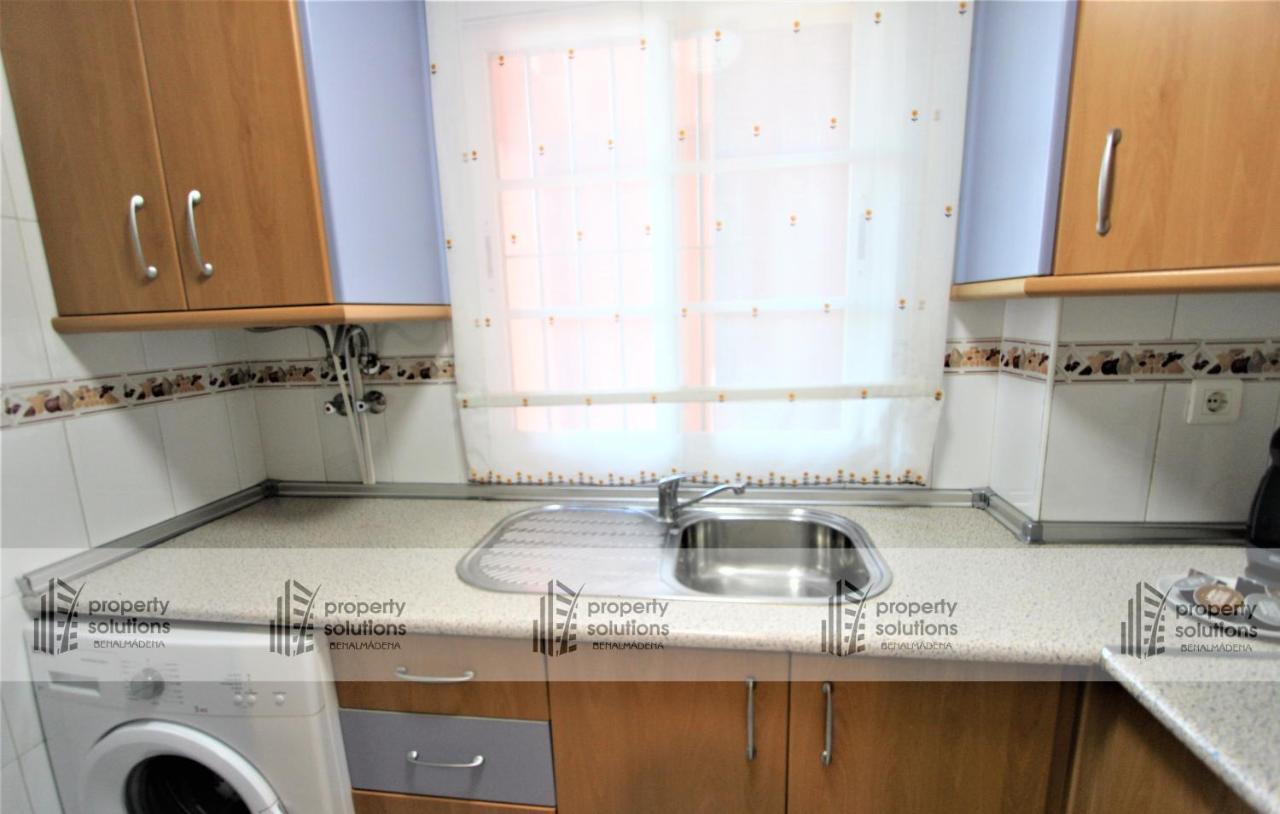 Apartment Torremolinos: Beachside Retreat With Pool And Free Parking *