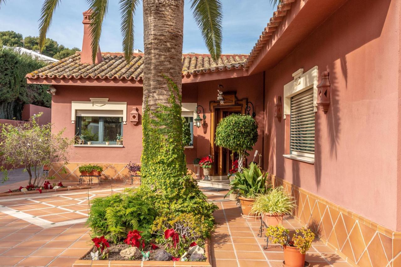 Villa Olivar - 5 Bdr Dream Pool/jacuzzi/golf/bbq