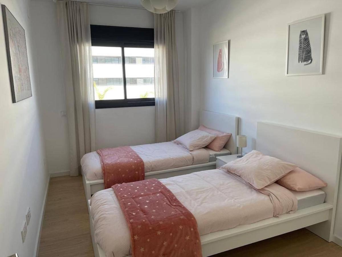Holidays2torremolinos Alamos 3 Bedroom & Terrace & Pool Apartamento