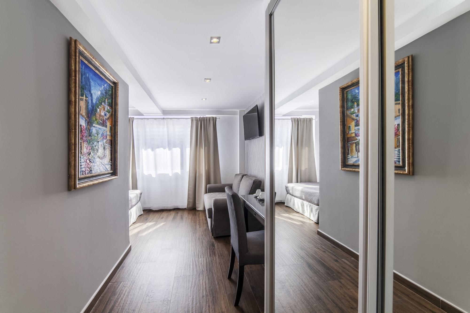 Essence Boutique By Don Paquito 4* Torremolinos