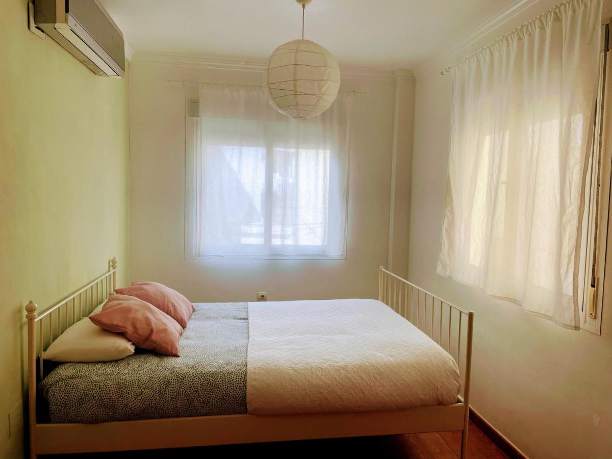 Exclusive And Gorgeous Seefront Studio Apartment! *