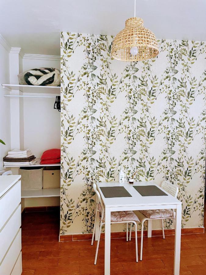 Exclusive And Gorgeous Seefront Studio Apartment! * Torremolinos