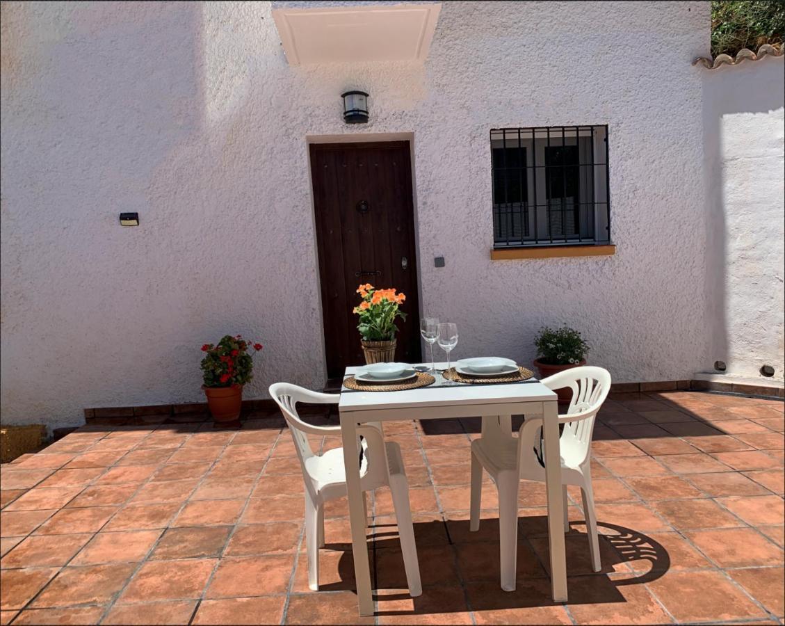 A Estrenar Preciosa Suite-centrico-con Jardin Y Porche * Torremolinos