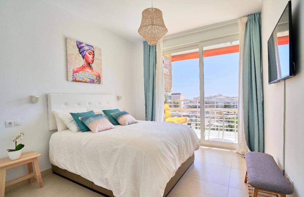 Apartment Dream On The Beach