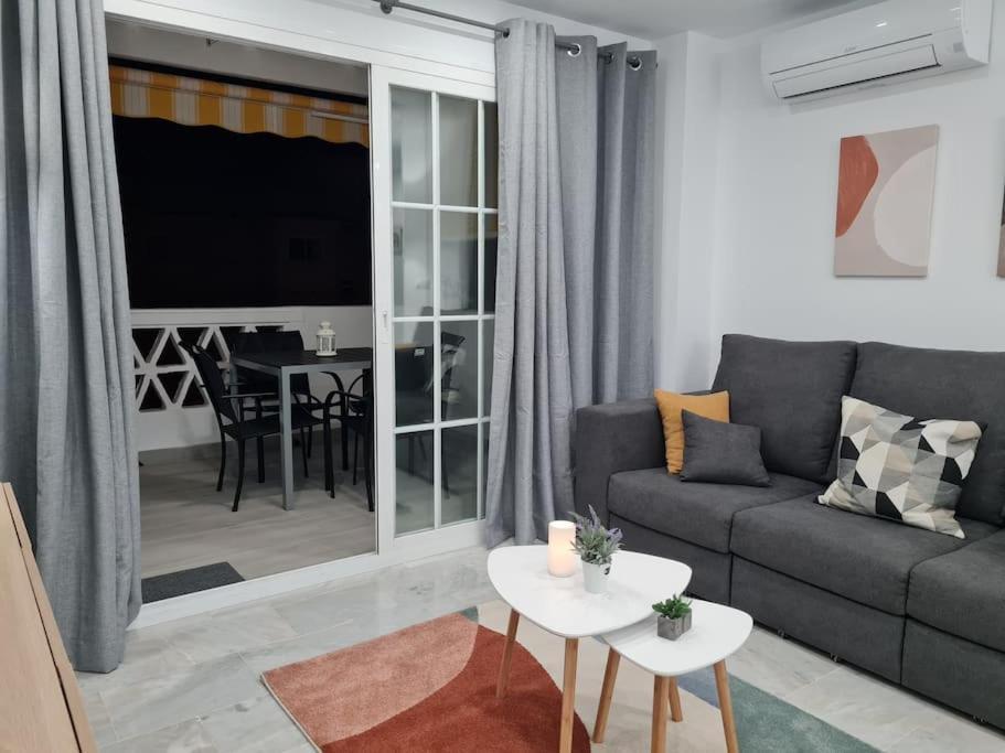 Encantador Residencial Con Piscina Torremolinos