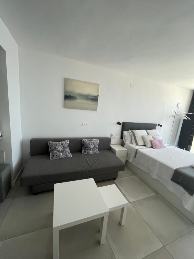 Apartamento Con Vistas Al Mar A Metros De La Playa Carihuela Soleil Apartment Torremolinos