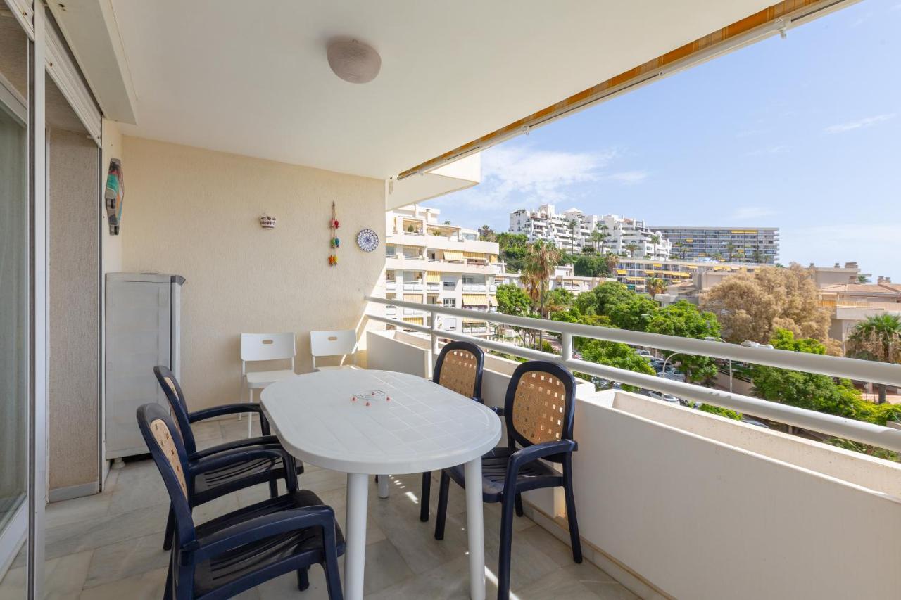 Carihuela Apartment *
