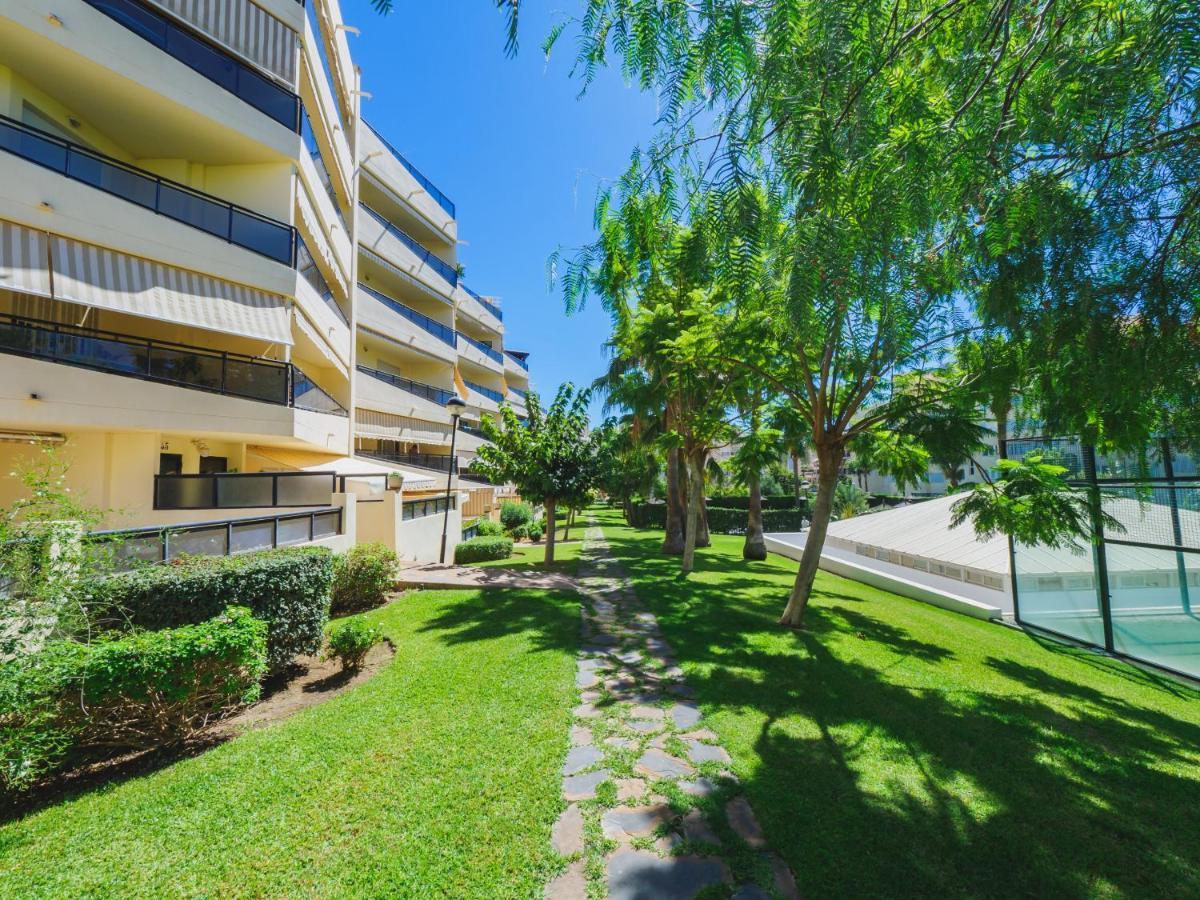Cubo's Urban Brigitte & Parking * Torremolinos