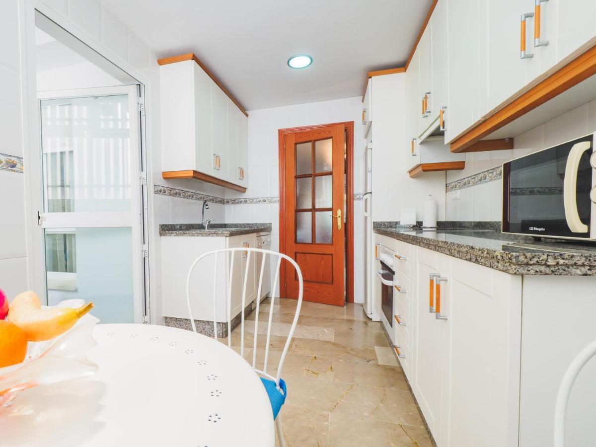 Cubo's Urban Brigitte & Parking Apartment