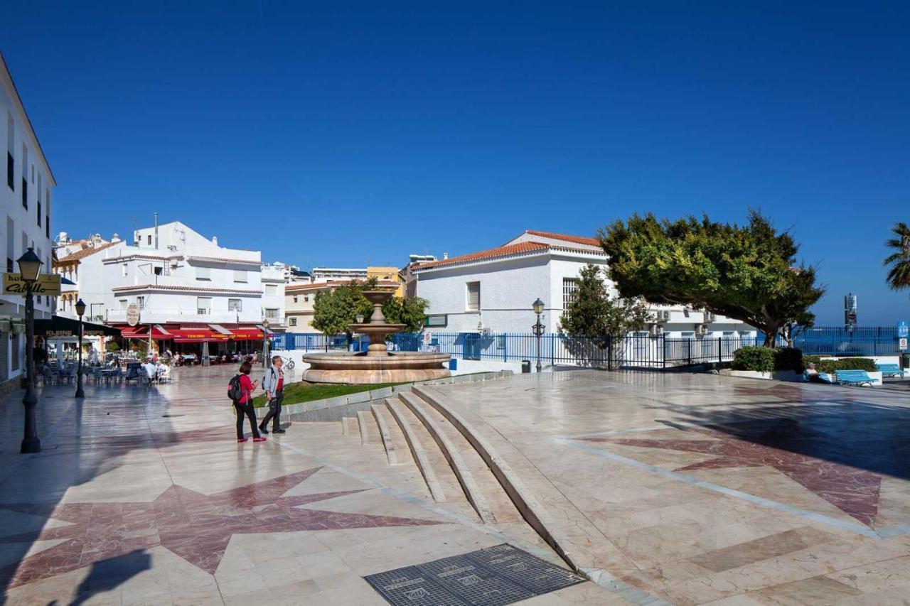 Cozy Near The Beach In La Carihuela B * Torremolinos