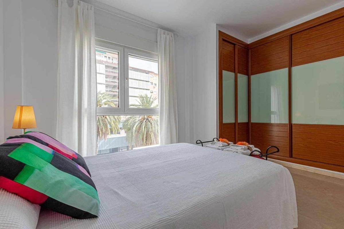 797 - Elegante Apartamento 2 En Torremolinos. *