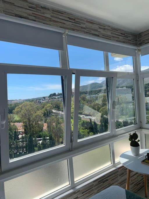 Alterhome Luminoso Estudio Con Piscina Y Maravillosas Vistas