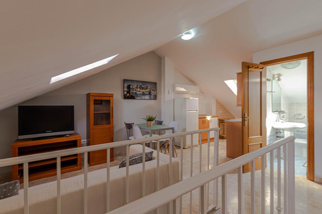 797 Rentals- Duplex 7 En La Carihuela A 1 Min De La Playa Appartement *