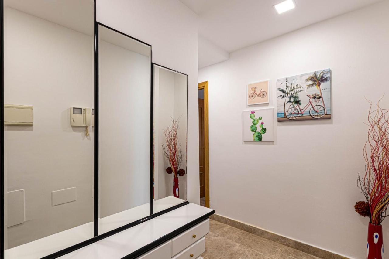 797 Rentals- Duplex 7 En La Carihuela A 1 Min De La Playa
