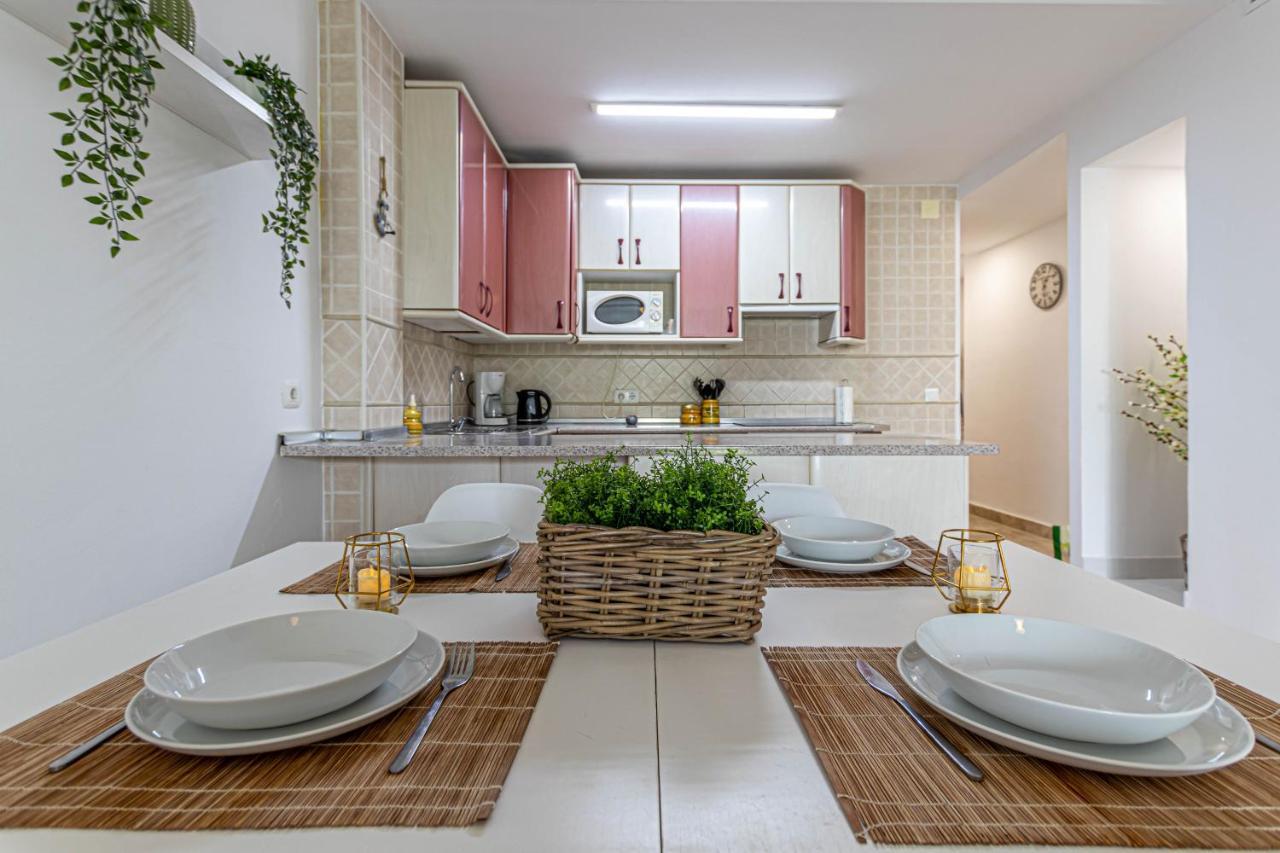 797 Rentals- Duplex 7 En La Carihuela A 1 Min De La Playa Torremolinos