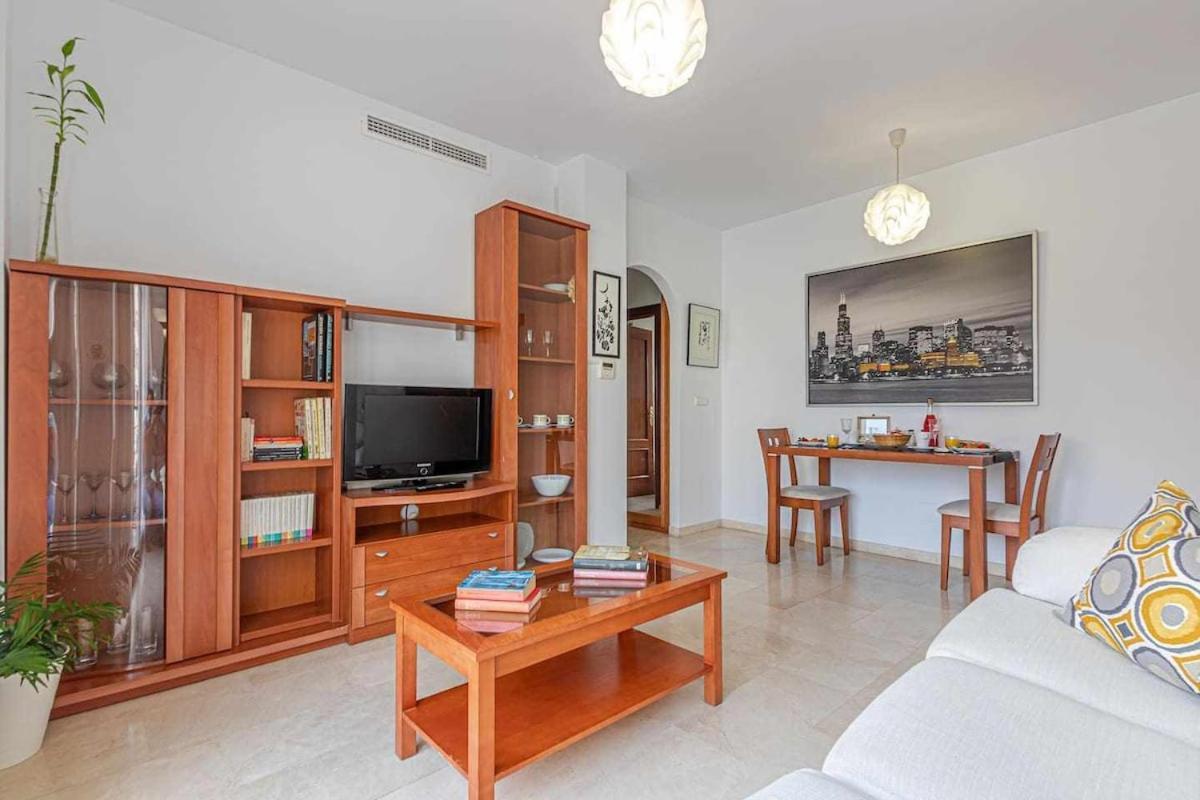 797 - Elegante Apartamento 2 En Torremolinos. *