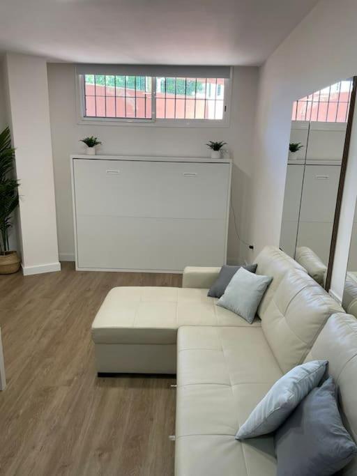 Precioso Estudio Recien Reformado Con Piscina. Apartment Torremolinos