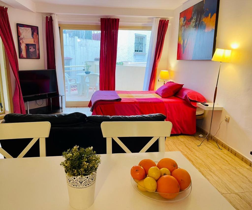 Puerta Del Sol Trm Only Adults Aparts Apartment
