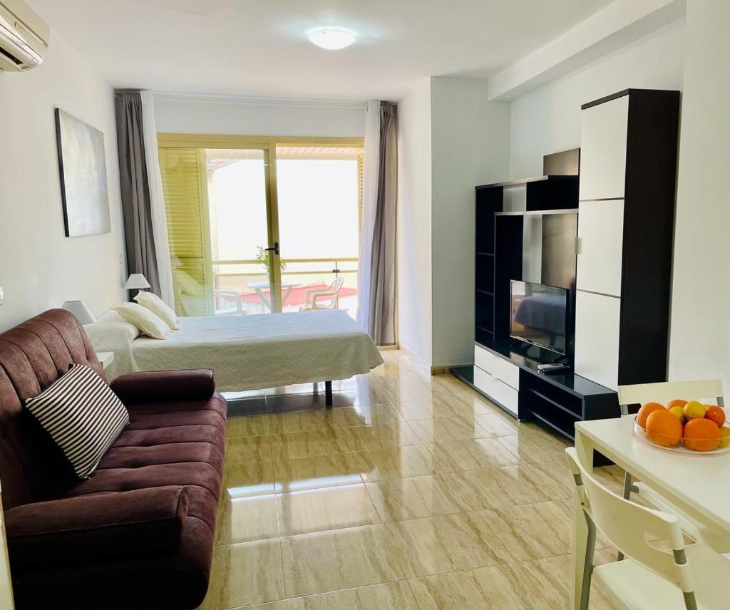 Apartment Puerta Del Sol Trm Only Adults Aparts Torremolinos