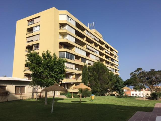 Playa Colina Apartment *