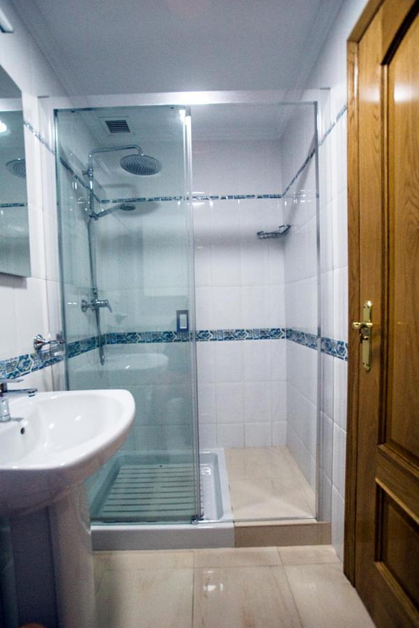 Amat - Only Adult - Playa El Bajondillo Torremolinos