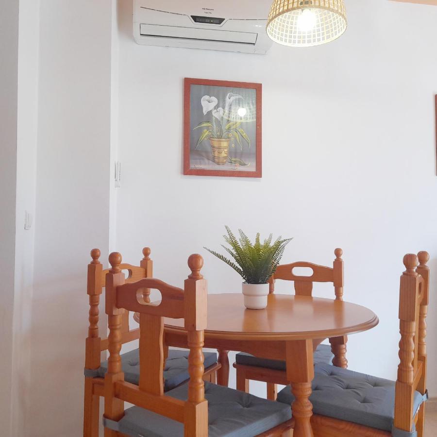 Apartment Vicenta Playa Carihuela *