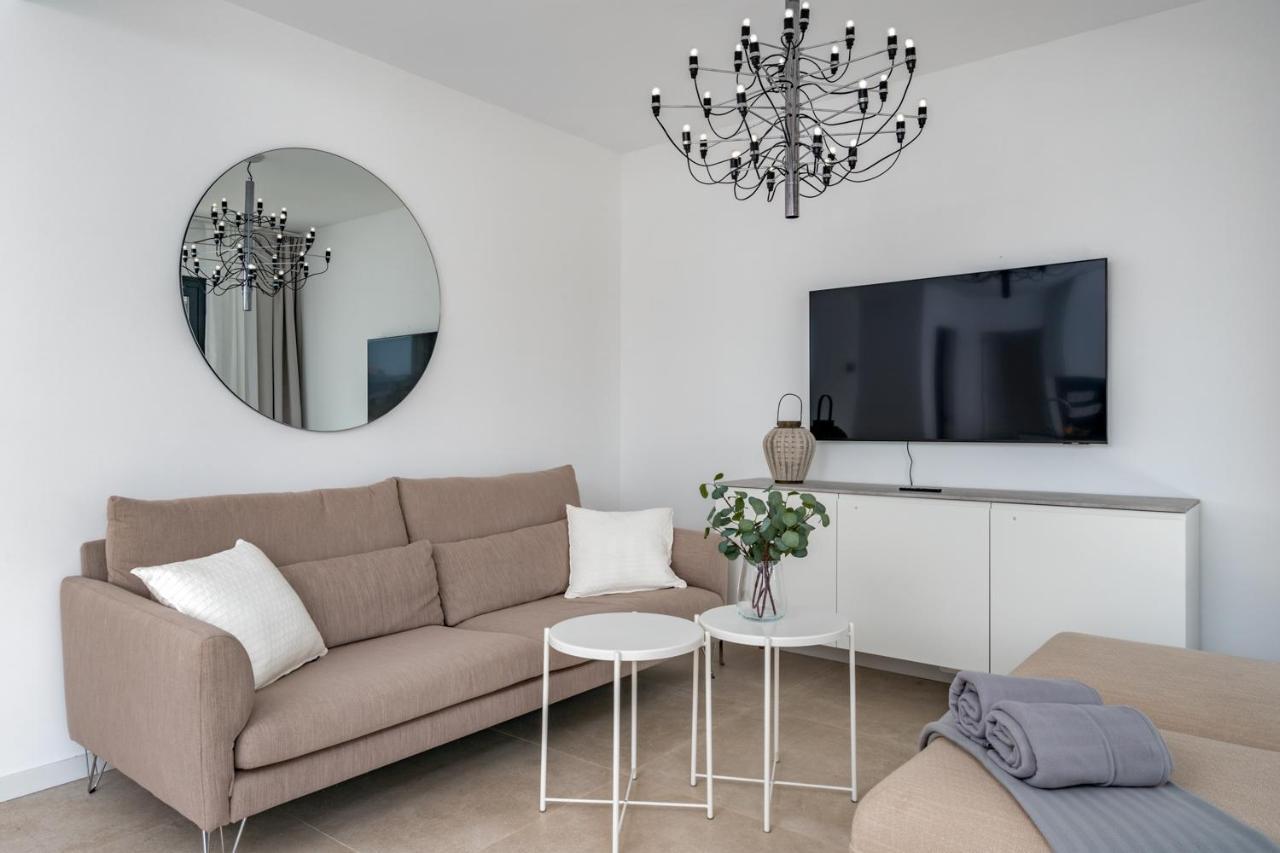 Apartment Beachclose With Pool In By Costarentals - Ref 173 Torremolinos