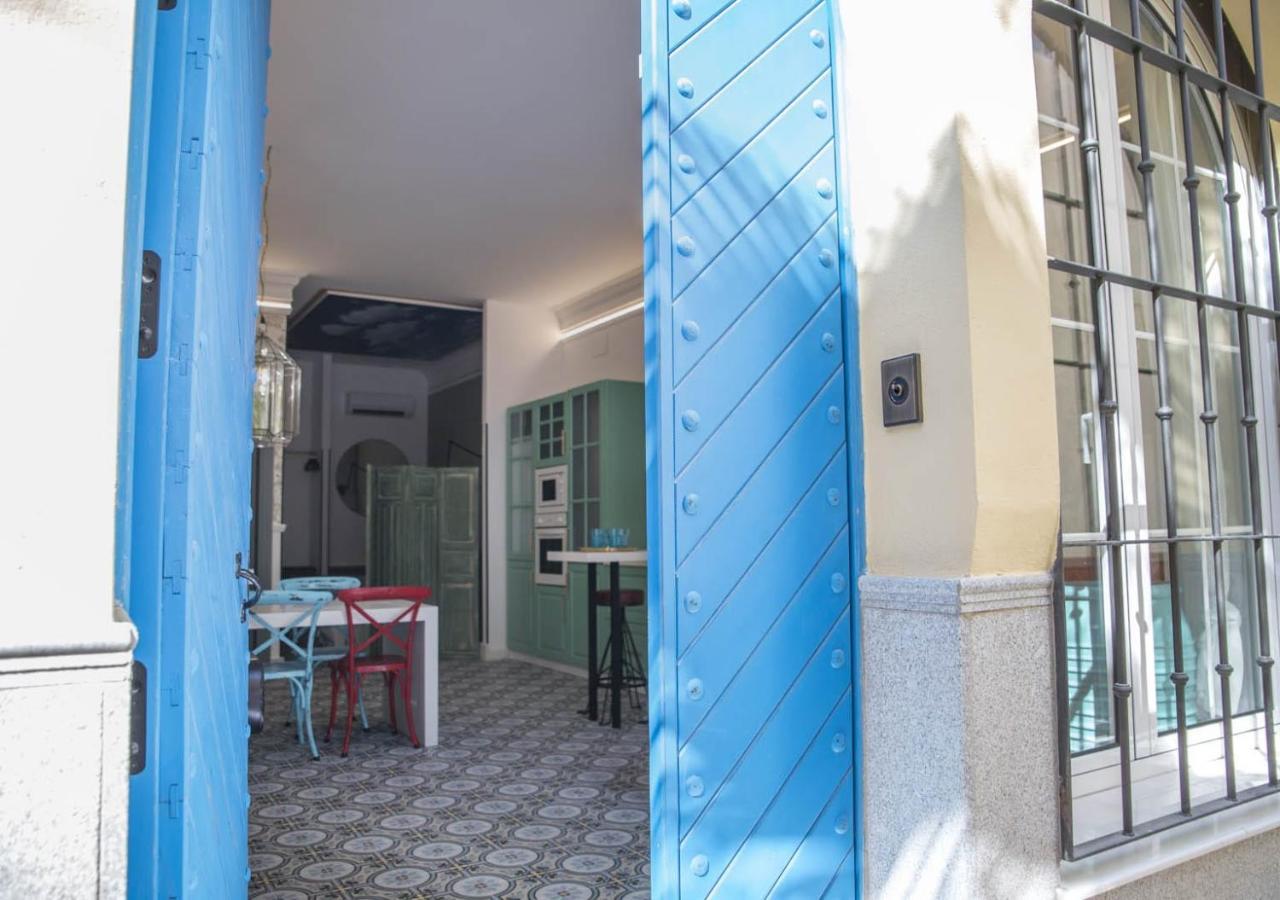 Rent4 Malaga Blue