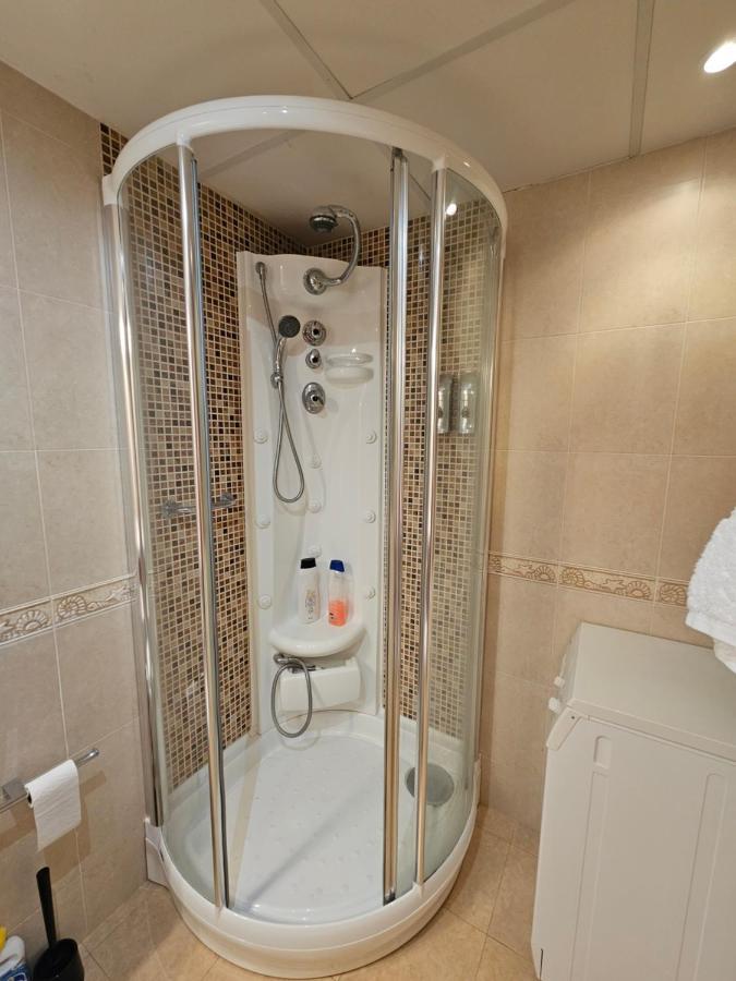 Apartment La Roca-mediterraneo Views, 8th Floor-new Kitchen- Pool- Parking-air Conditioning, Ceiling Fans & Free Wifi *