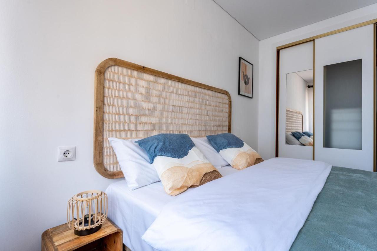 Charming Near Beach, Sea View Terrace Apartment
