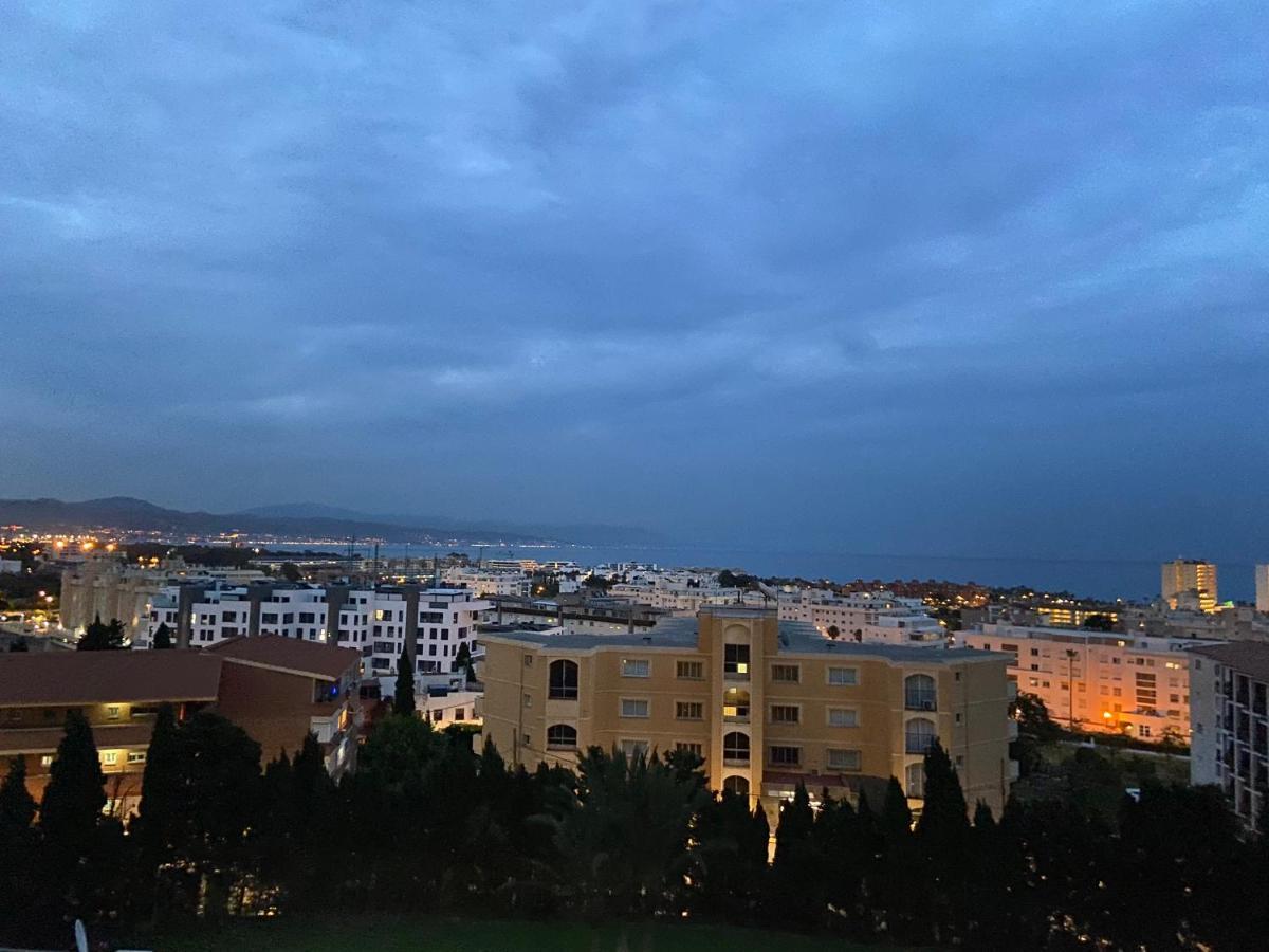 Estudio Con Vistas * Torremolinos