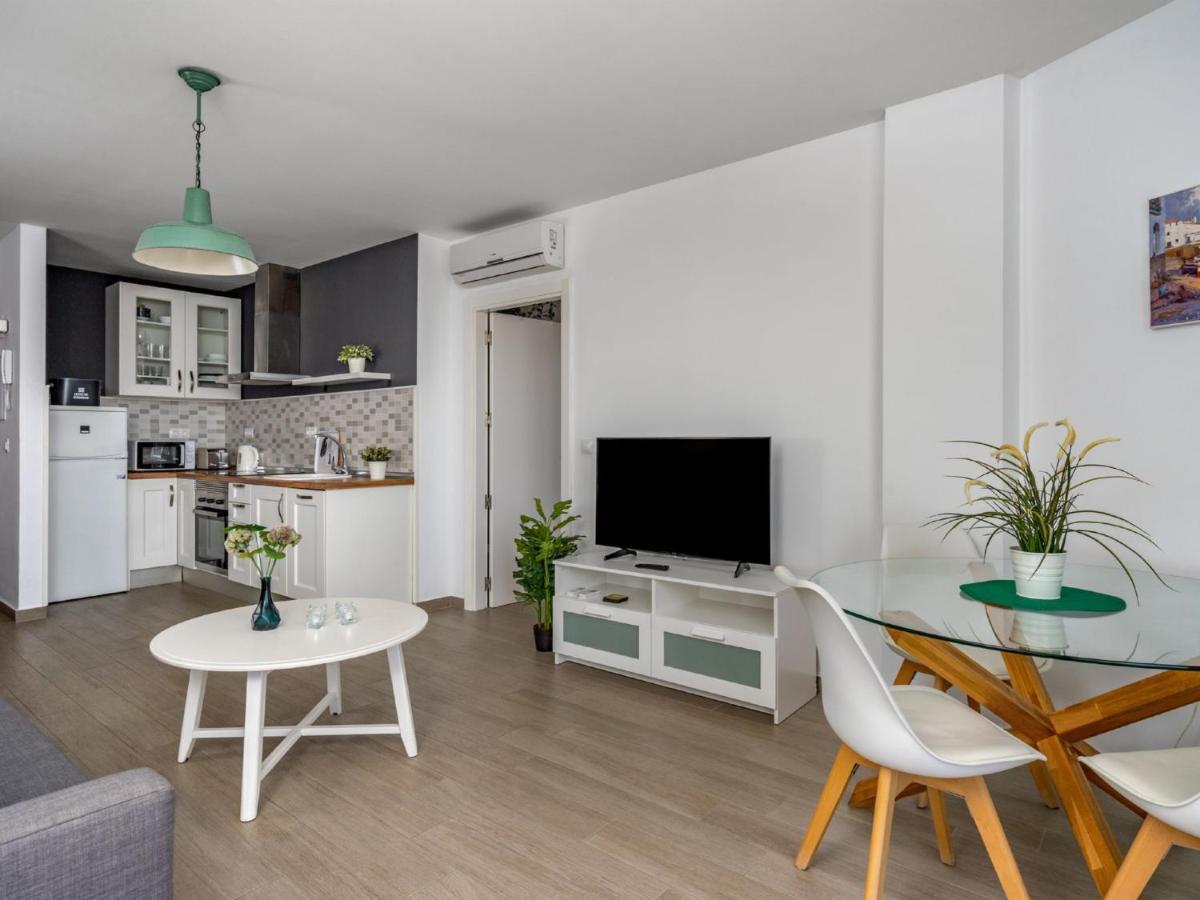 Apartment Duquesa De Espana-1 By Interhome