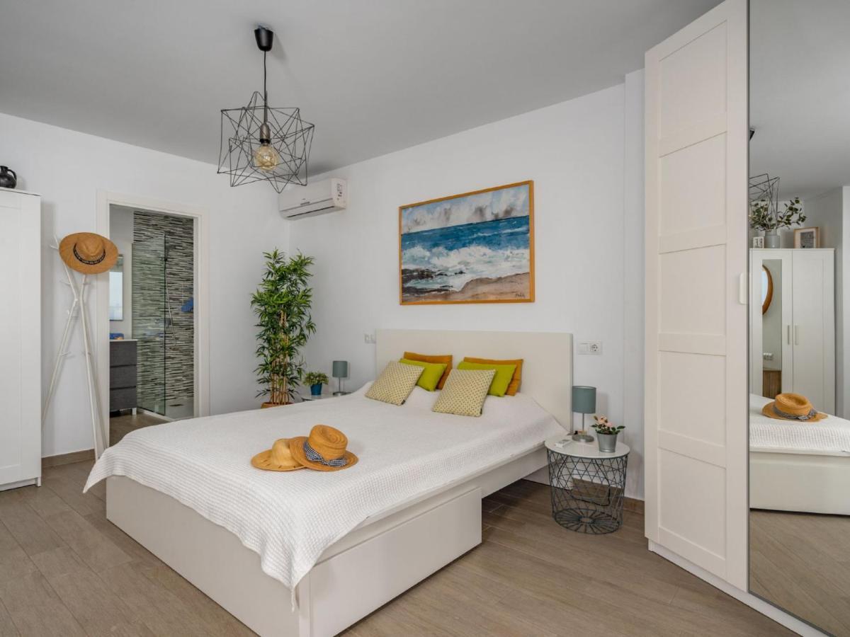 Duquesa De Espana-1 By Interhome *