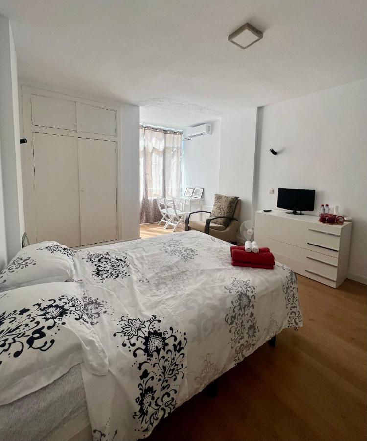 Antares House Premium, Estudio Con Piscina