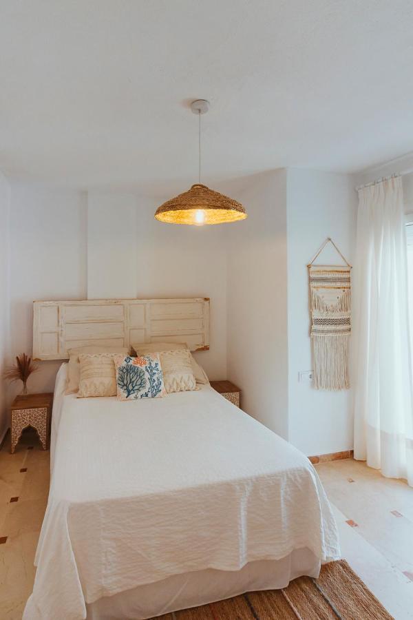 Apartamento Con Gran Terraza Junto A La Playa *