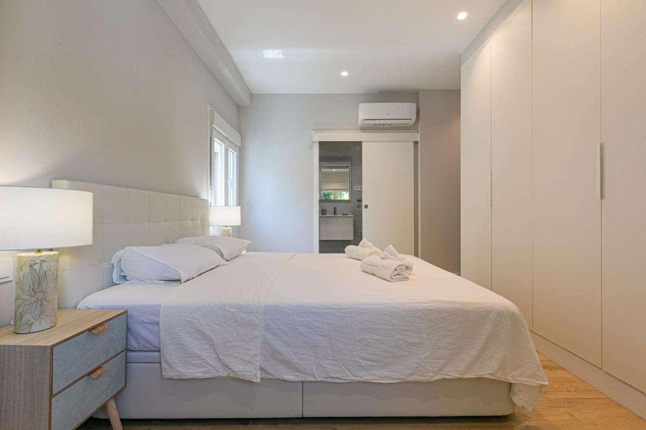 Central Torremolinos Apartment *