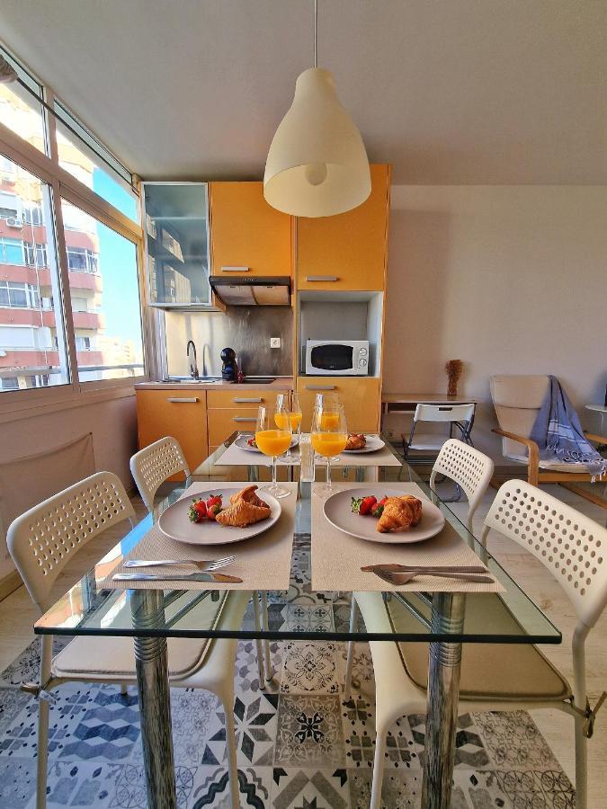 Appartement Confortable Apartamento En El Centro De Con Parking Torremolinos