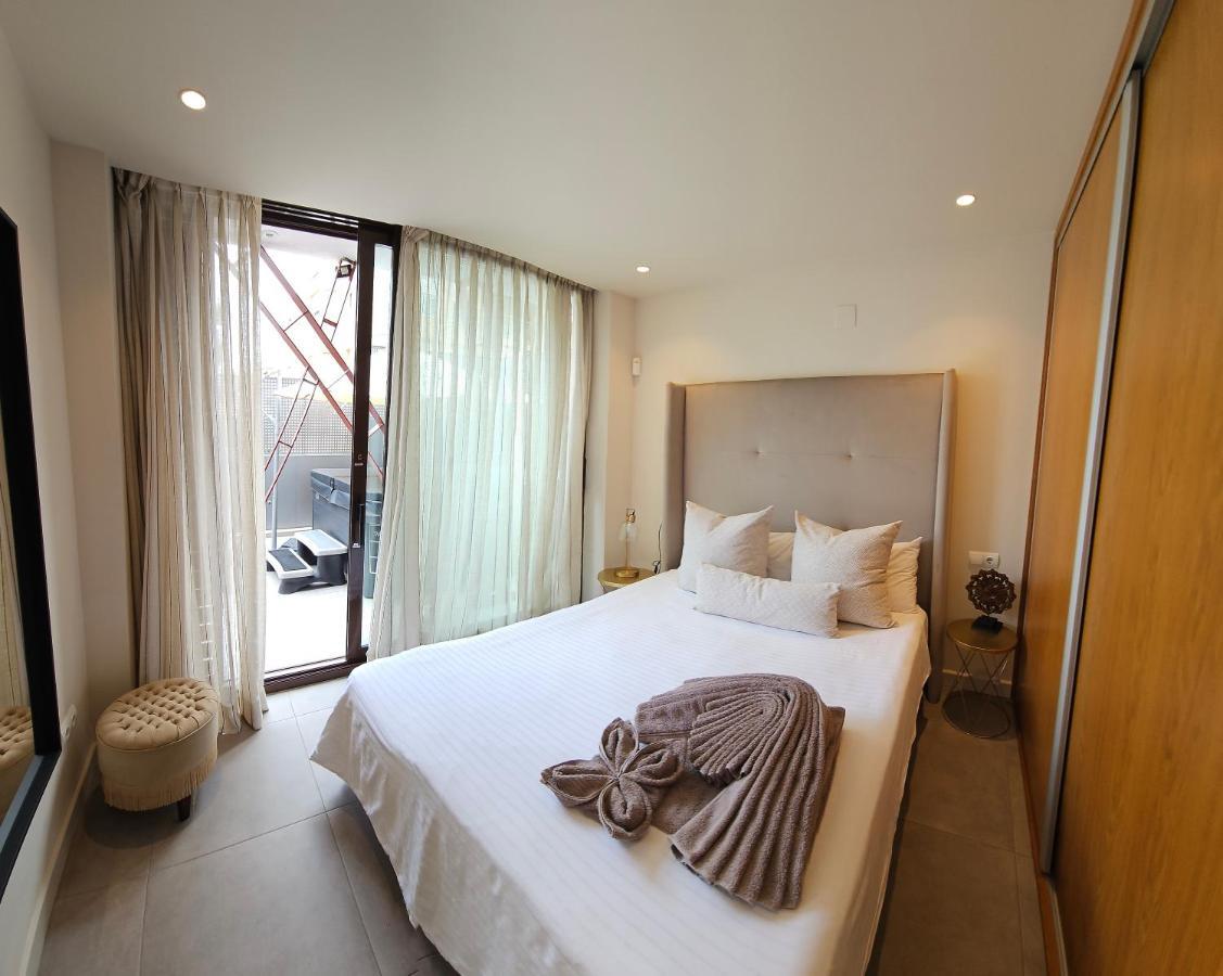 Nogalera Quintessence With Private Parking By Namaste Elite Apartment *