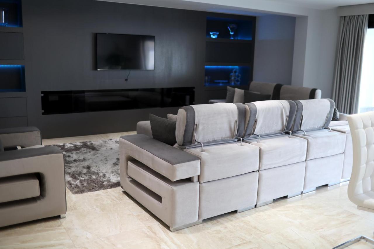 Lujo Costa Del Sol Con Piscina-jacuzzi *
