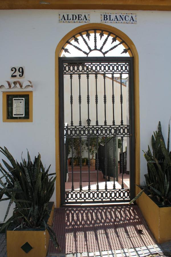 Top2stay Aldea Blanca *