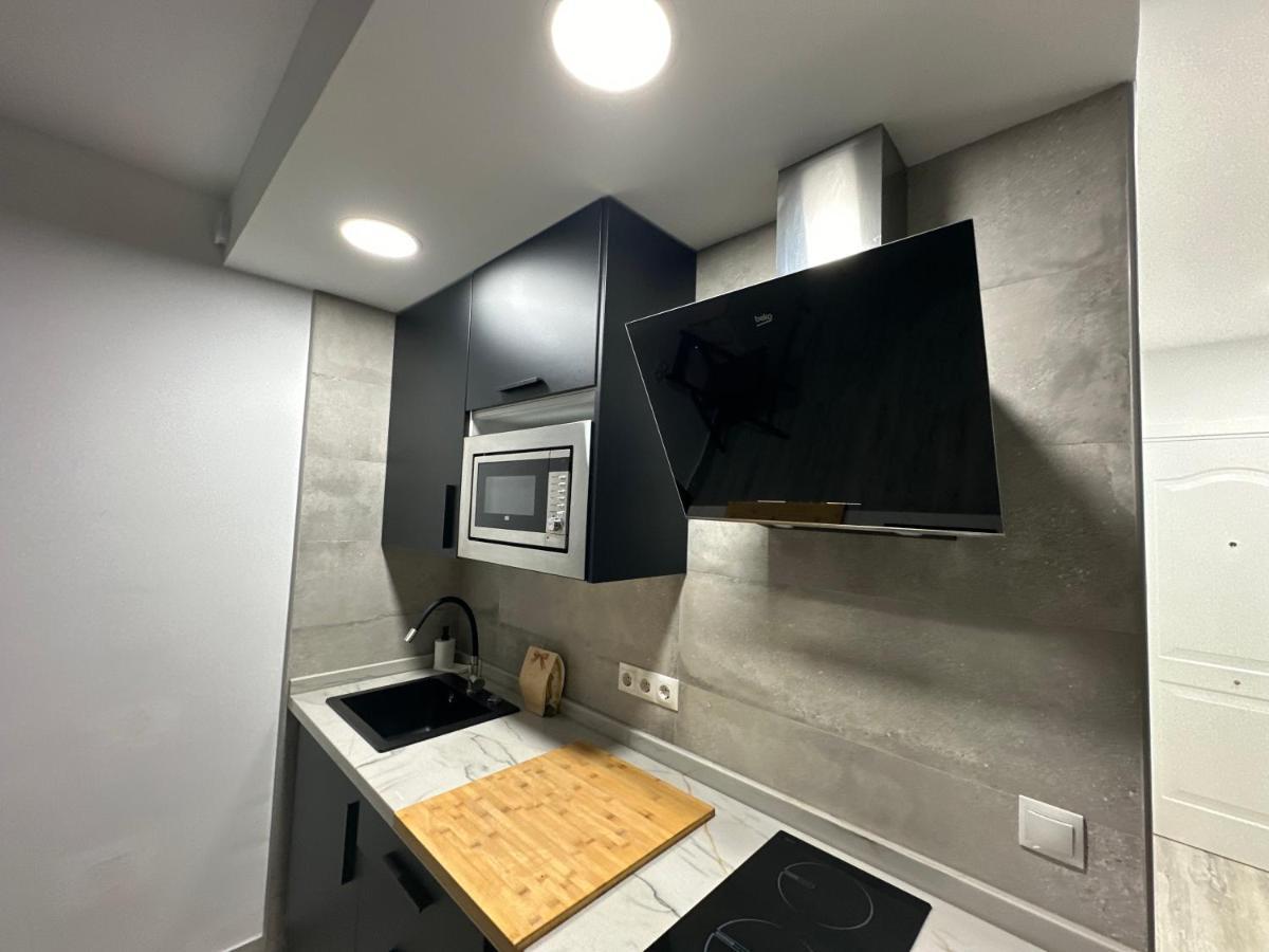 Apartment Ver417 - Reformado, Wifi, Vistas Al Mar, Piscina, Playa A 600 Metros, Centro A 300 Metros